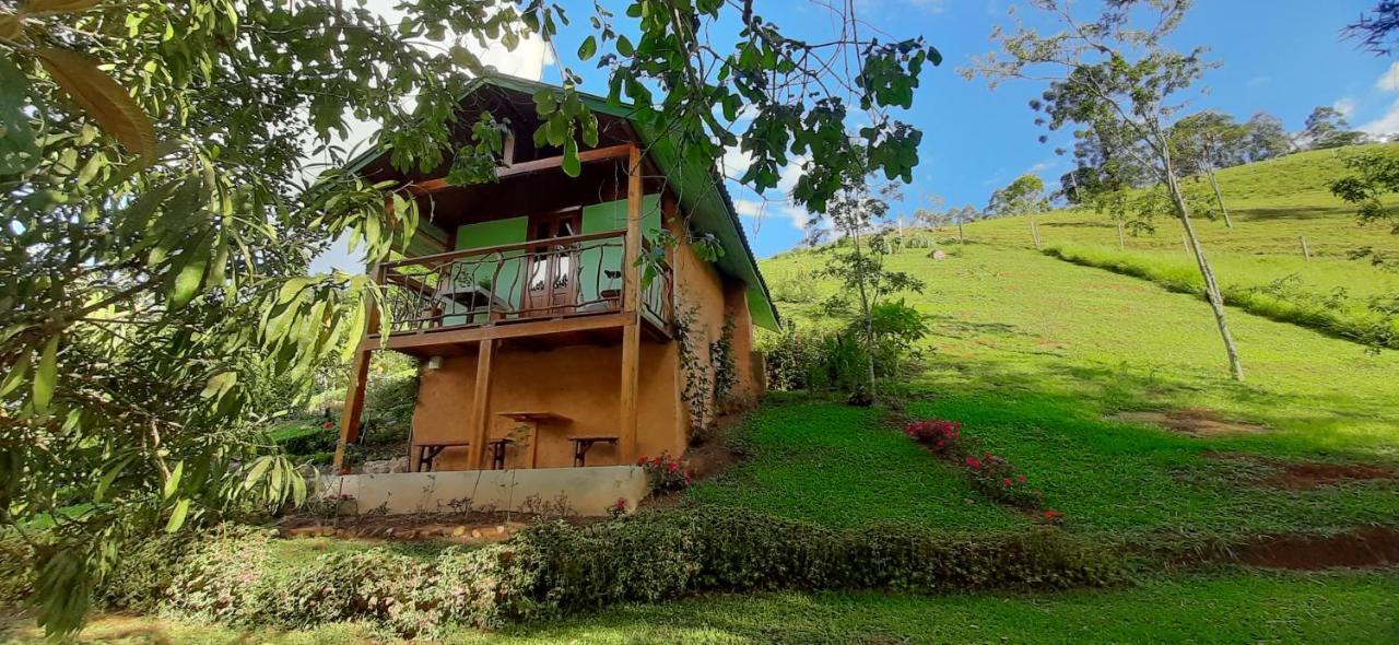 Pau A Pique Chale Villa Bocaina de Minas Kültér fotó